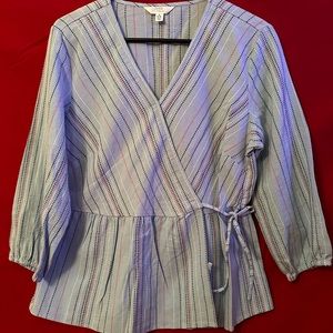 New no tag Ladies wrap top